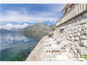 Alloggio vicino al mare Boka Kotorska,PrenotidobroDa 171 €