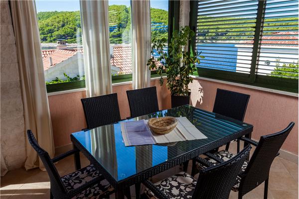 House K1, for 8 persons