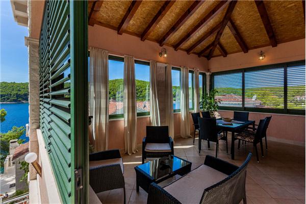 House K1, for 8 persons