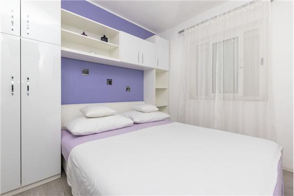 Apartment A2, for 5 persons