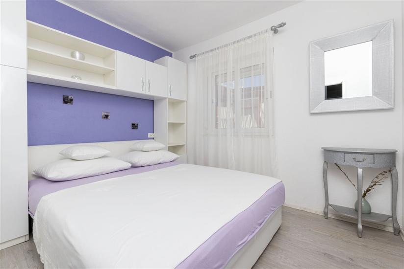 Apartment A2, for 5 persons