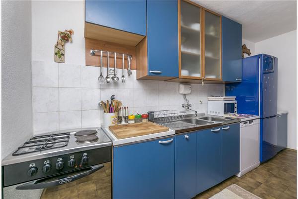 Apartment A2, for 5 persons