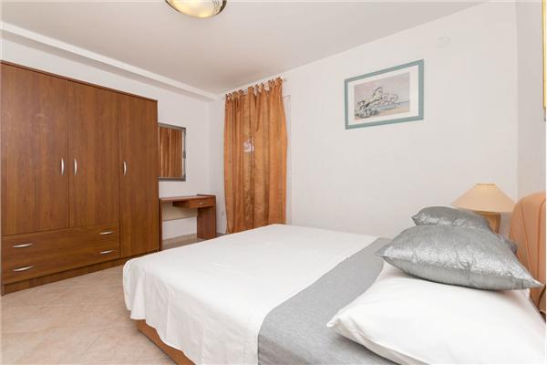 Apartment A3, for 3 persons