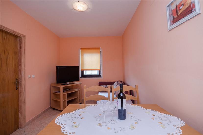 Apartment A1, for 4 persons