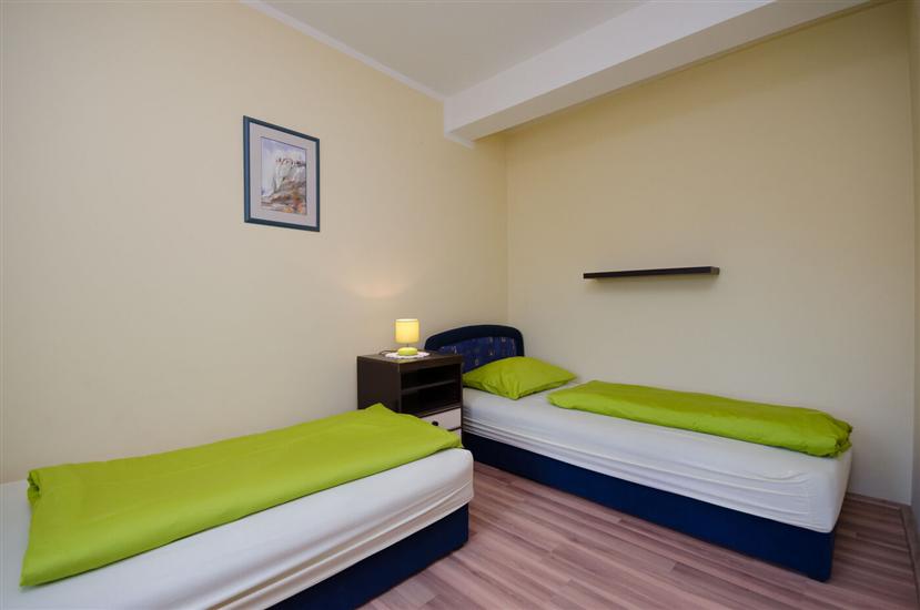 Apartment A3, for 5 persons