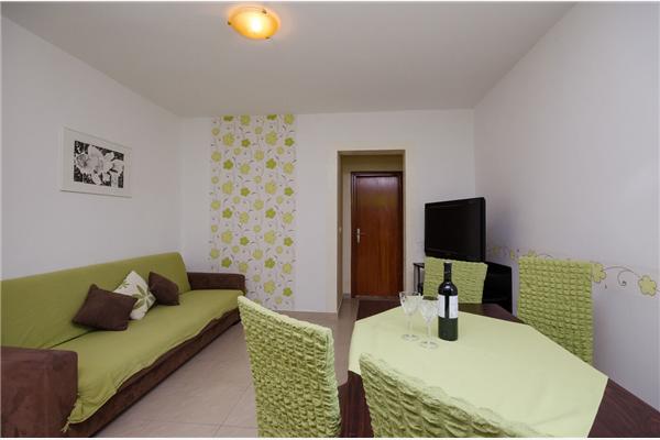 Apartment A3, for 5 persons