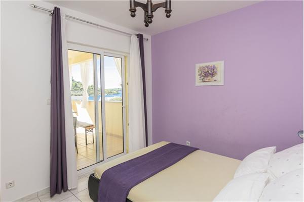 Apartment A1, for 6 persons