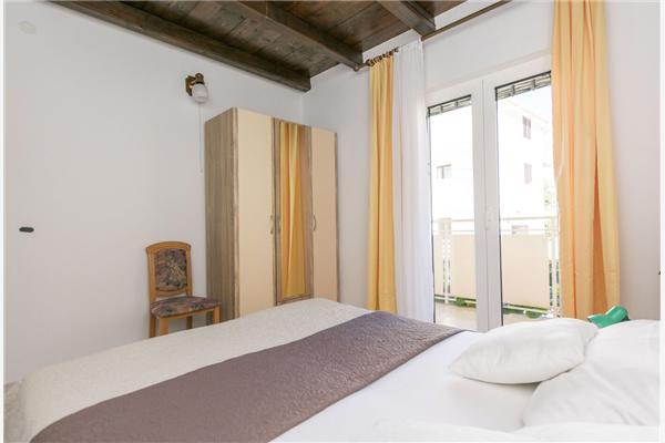 Apartment A1, for 6 persons