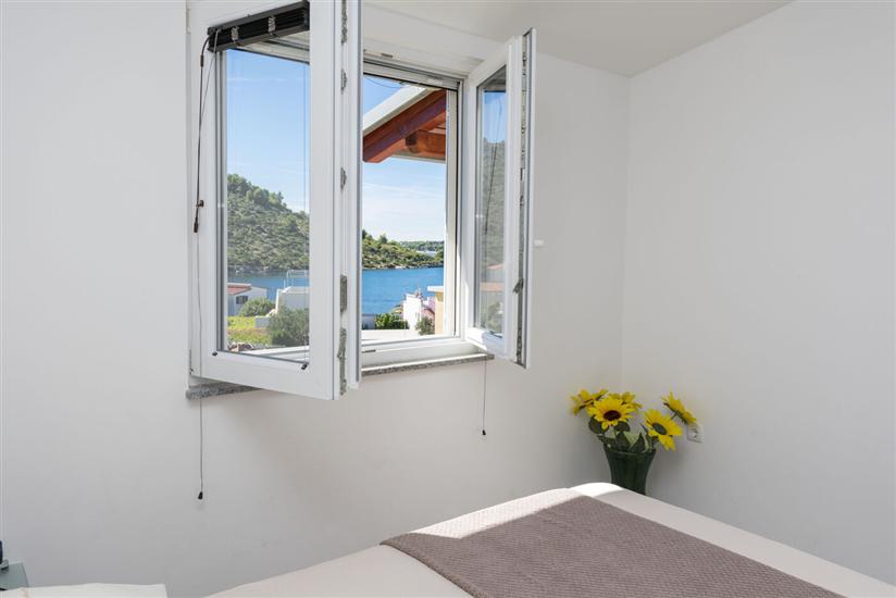 Apartment A2, for 6 persons