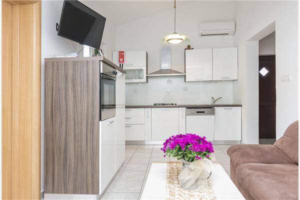 Apartment A2, for 6 persons