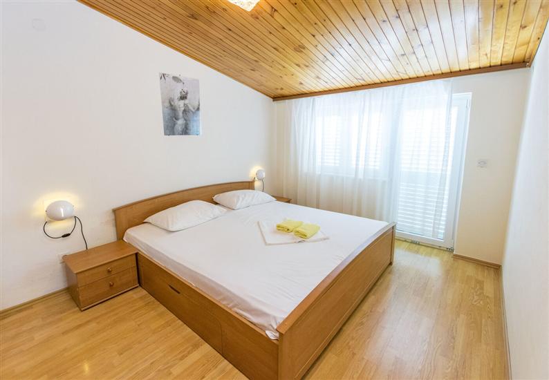 Apartment A3, for 6 persons