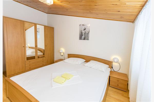 Apartment A3, for 6 persons