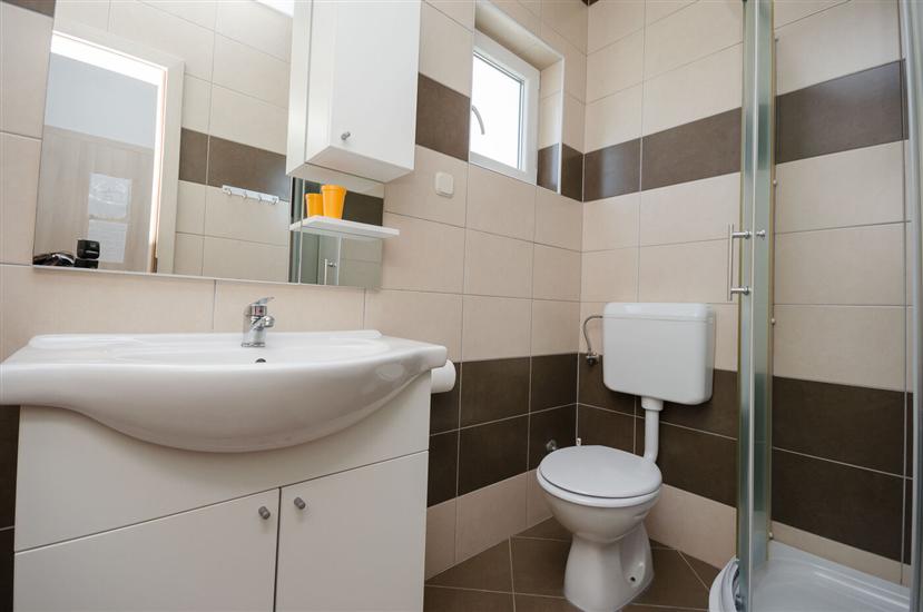 Apartment A2, for 3 persons