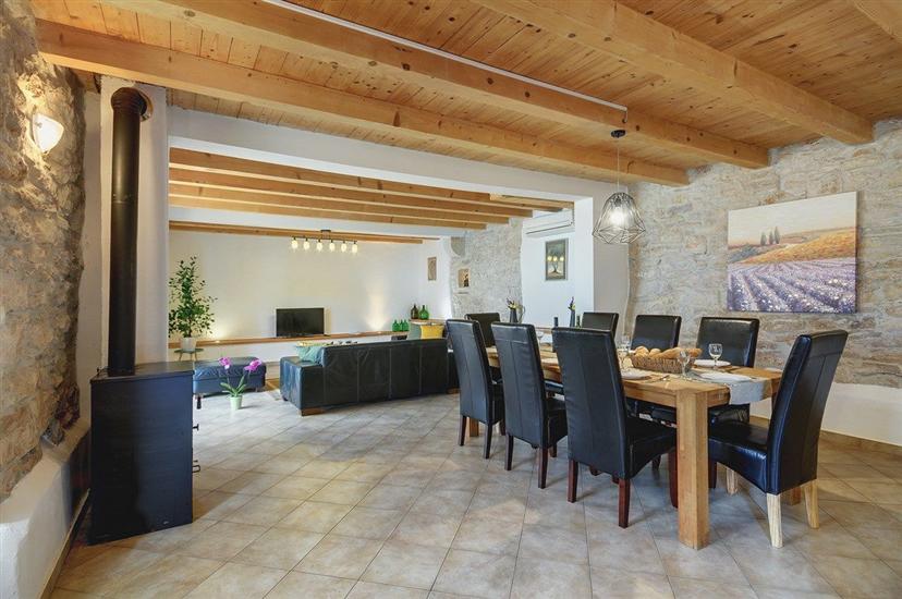 House K1, for 10 persons