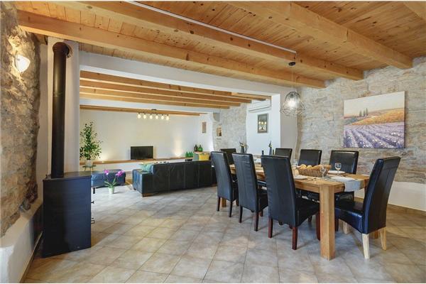 House K1, for 10 persons