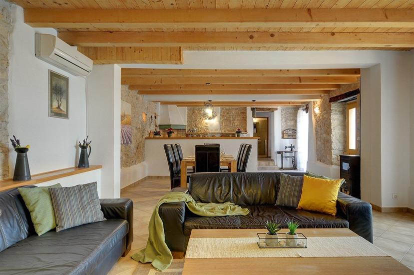 House K1, for 10 persons