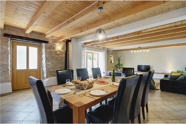 House K1, for 10 persons