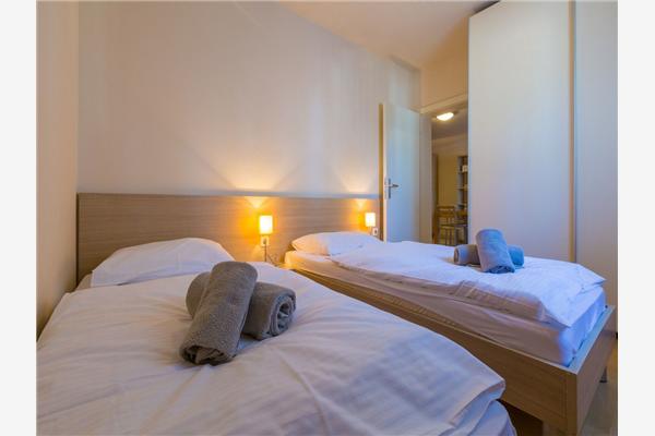 Apartment A1, for 6 persons