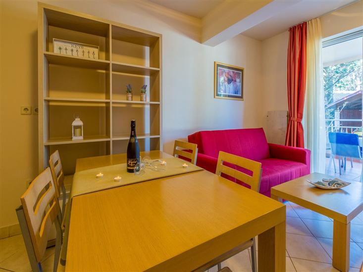 Apartment A1, for 6 persons