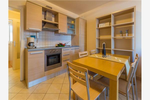 Apartment A1, for 6 persons