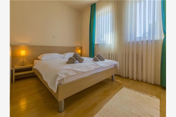 Apartment A2, for 6 persons