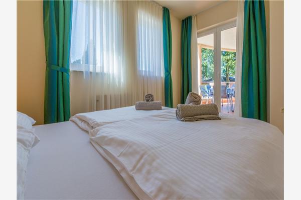 Apartment A2, for 6 persons