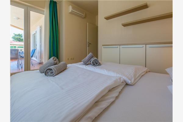 Apartment A2, for 6 persons