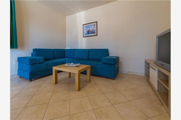 Apartment A2, for 6 persons