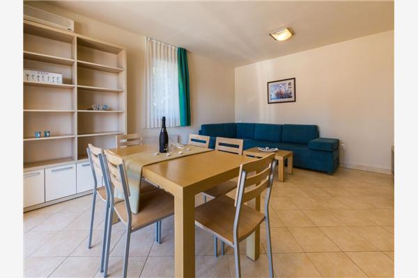 Apartment A2, for 6 persons