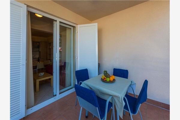 Apartment A3, for 6 persons