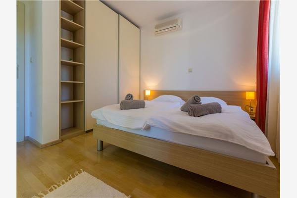 Apartment A3, for 6 persons