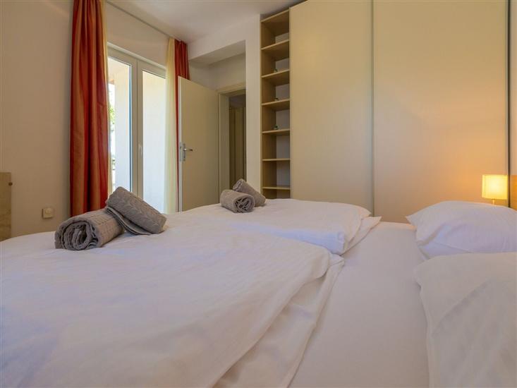 Apartment A3, for 6 persons