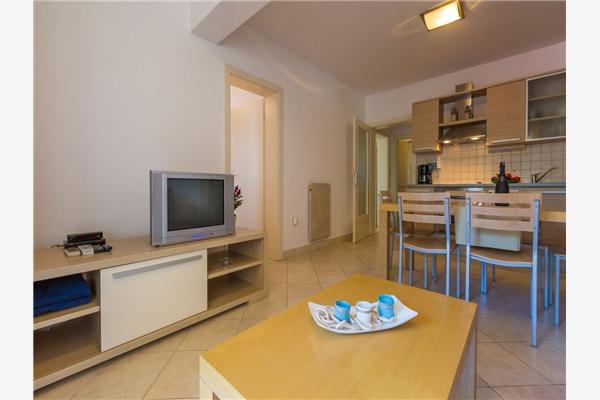 Apartment A3, for 6 persons