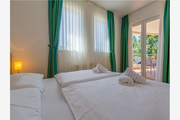 Apartment A4, for 6 persons