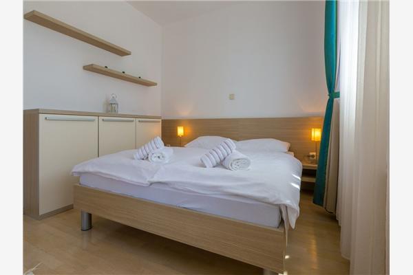 Apartment A4, for 6 persons