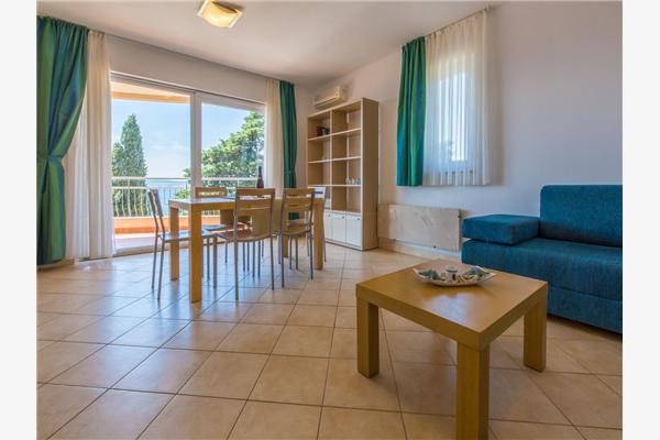 Apartment A4, for 6 persons