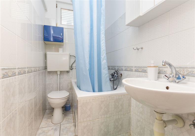 Apartment A2, for 4 persons