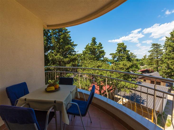 Apartment A5, for 6 persons