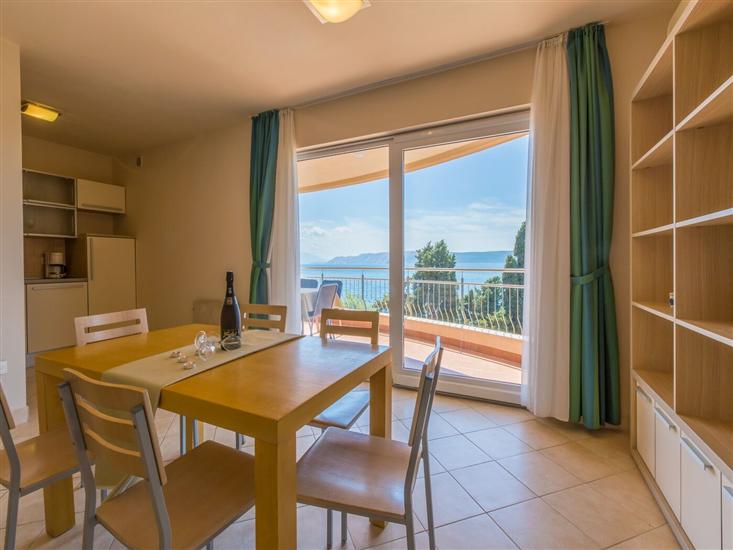 Apartment A6, for 6 persons