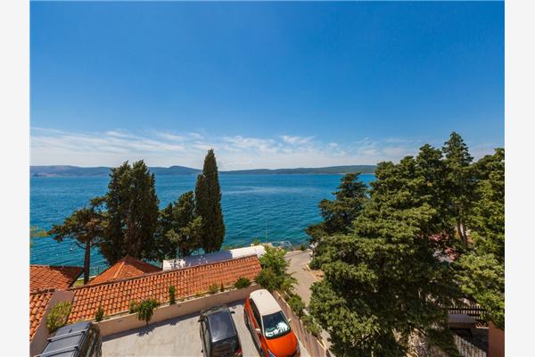 Apartment A6, for 6 persons