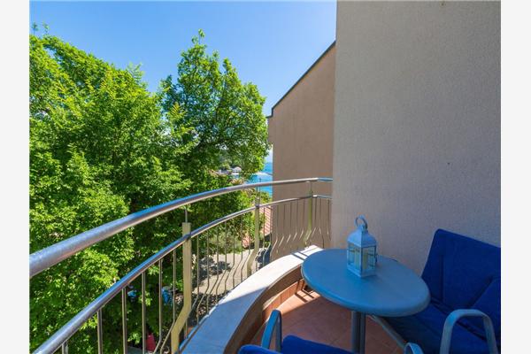 Apartment A7, for 6 persons