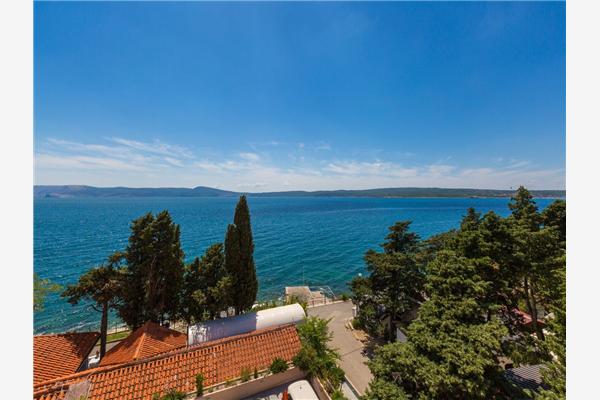 Apartment A8, for 6 persons