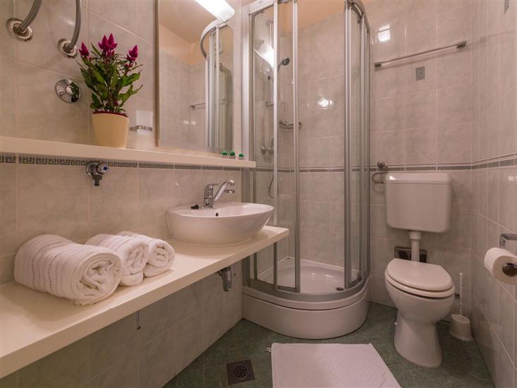 Apartment A9, for 4 persons