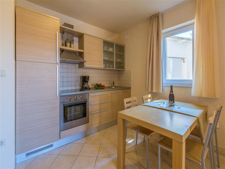 Apartment A9, for 4 persons