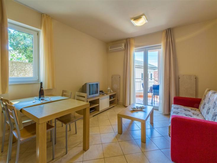 Apartment A9, for 4 persons