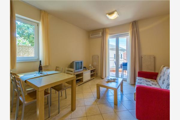 Apartment A9, for 4 persons