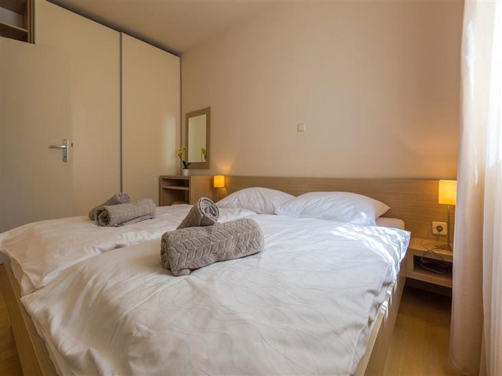 Apartment A10, for 4 persons