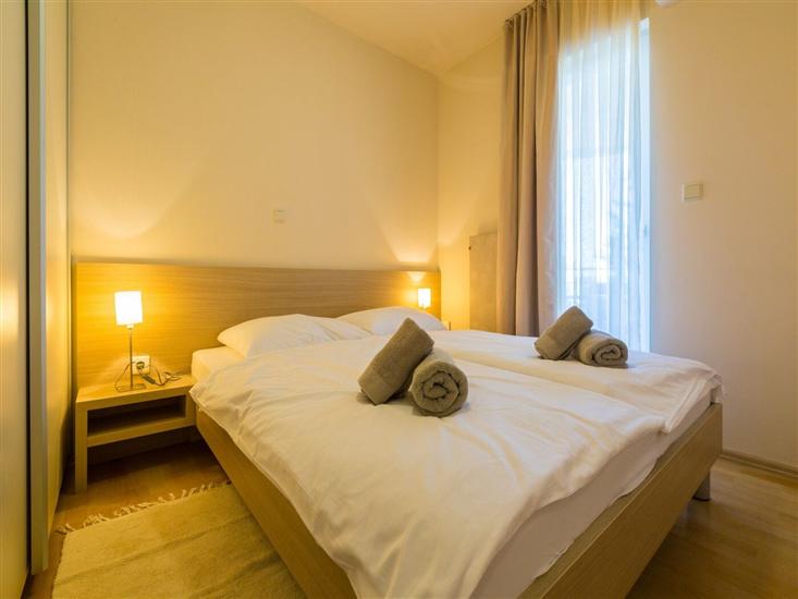 Apartment A11, for 4 persons