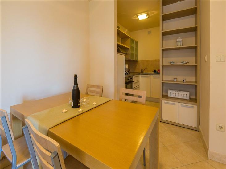 Apartment A11, for 4 persons