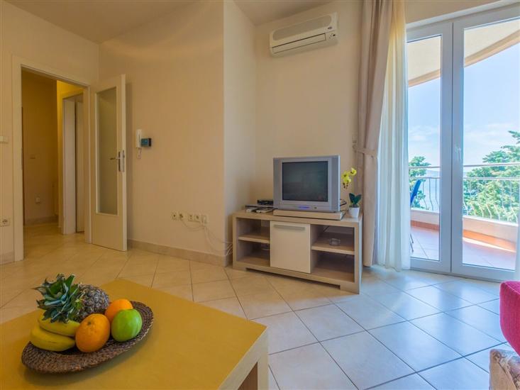Apartment A11, for 4 persons